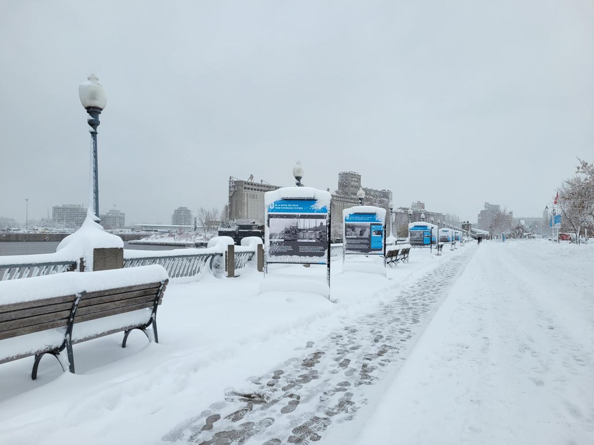Photo Exhibition The Old Port of Montréal, a landmark in Canada's