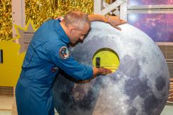 La roche lunaire du Centre des sciences de Montréal 