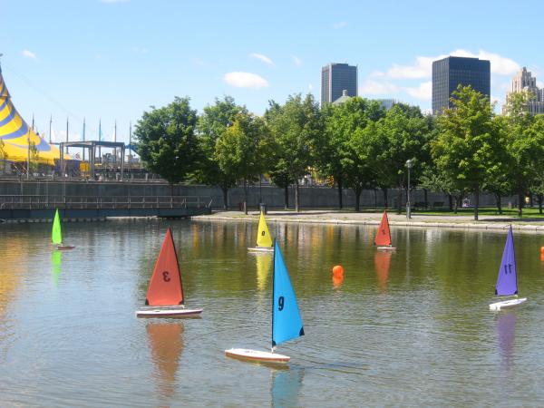 Remote-controlled sailboats